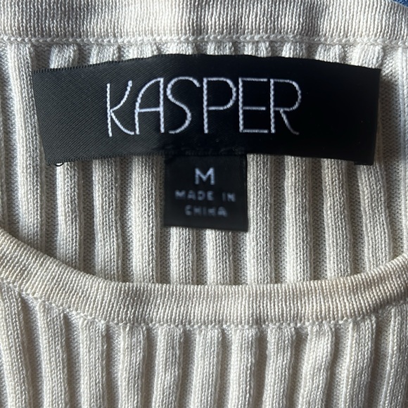 Women’s Bundle of 3 Ribbed Short Sleeve Shirts - Picture 3 of 8